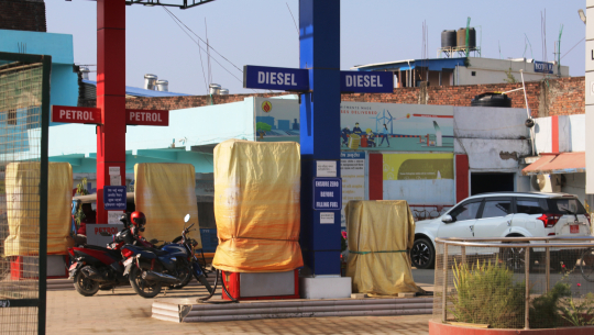 सुदूरपश्चिममा पेट्रोलियम पदार्थको अभाव, पेट्रोल पम्पबाटै कृतिम अभाव सिर्जना