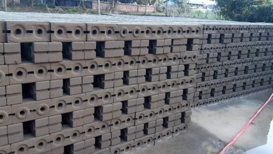 कैलालीमा ‘इन्टरलक’ इँटाको प्रयोग बढ्दै
