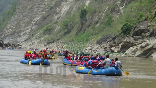 कर्णाली नदीमा व्यवसायिक र्‍याप्फ्टिङ सञ्चालनको तयारी