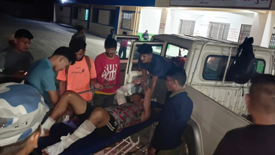 बाजुरामा करेन्ट लागेर एक युवक घाइते