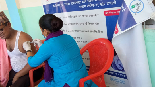 बैतडीमा झण्डै ९० हजारले लगाए कोरोनाविरुद्ध खोपको पहिलो मात्रा