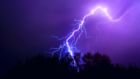 अछाममा चट्याङ परेर दुई पशुचौपाया मरे