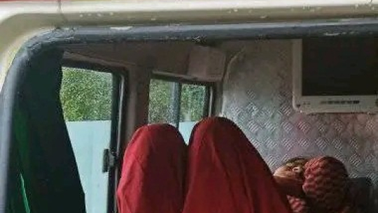 डोटीमा चट्याङ लागेर एक महिला घाइते