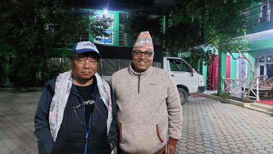 डाक्टर महावीर पुन धनगढीमा