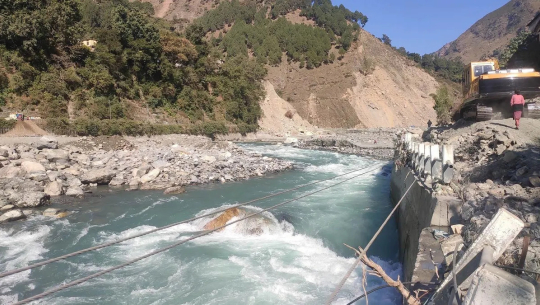 महाकाली नदीमा एक हजार २२० मिटर तटबन्ध निर्माण