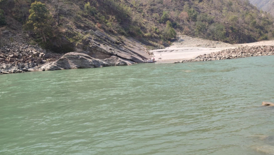 महाकालीमा डुबेर एक बालिकाको मृत्यु, अर्की बालिका बेपत्ता