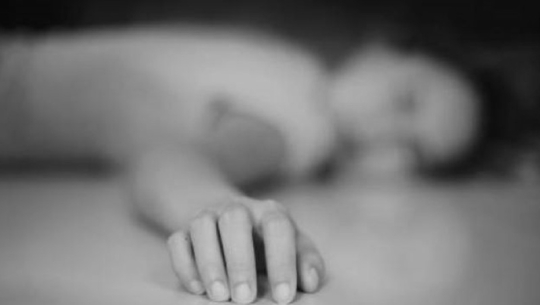 भिरबाट लडेर बैतडीमा एक महिलाको मृत्यु 