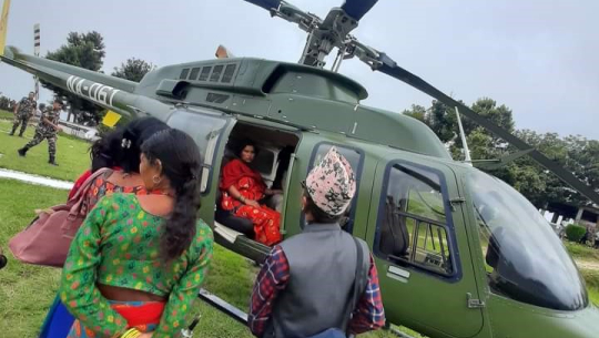 अछाममा पेटमै बच्चा मरेपछि गर्भवतीको निःशुल्क हवाइ उद्धार