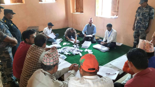 बैतडीको दोगडाकेदारमा गठबन्धनको शुरुवाती अग्रता 