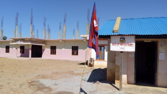 नगरपालिकाका सवारी चालकमा कोरोना भेटिएपछि बैतडीको मेलौली क्षेत्र सिल