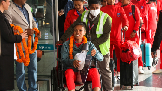 भारतबाट मैत्रीपूर्ण फुटबल खेलेर नेपाली टोली स्वदेश फिर्ता