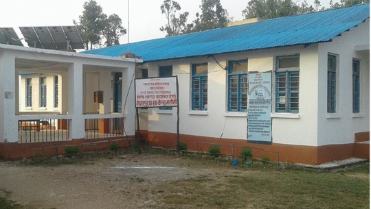 बैतडीको केशरपुर प्राथमिक स्वास्थ्य केन्द्र डाक्टरविहीन