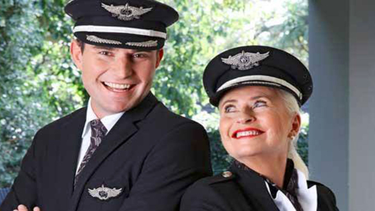 पहिलो महिला ‘जेट क्याप्टेन’ का आमा-छोरा एउटै जहाजका पाइलट !