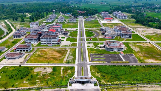 शहीद दशरथ चन्द स्वास्थ्य विज्ञान विश्वविद्यालयले गर्‍यो  प्राध्यापक र उप–प्राध्यापकको माग