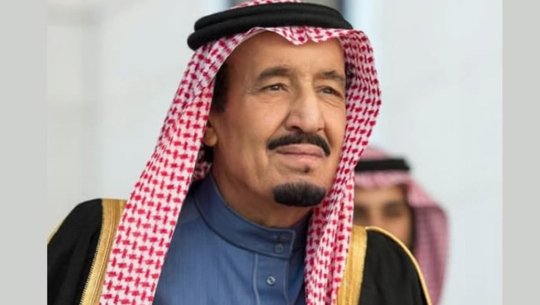 Saudi king relieves economy minister