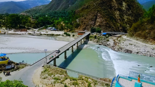  दिनेशखबर अर्काइभ : सेतीमा बिलाएको यात्रा, तीन दशकदेखि गुञ्जिरहेको पीडाको गीत