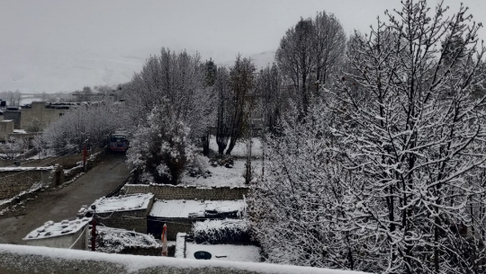 विभिन्न प्रदेशका पहाडी तथा हिमाली क्षेत्रमा बदलीसँगै वर्षा र हिमपात हुने