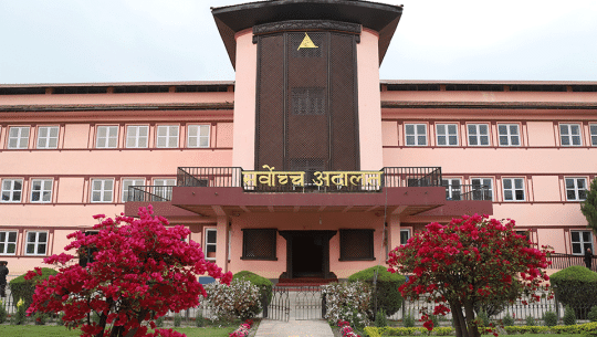 निजी सञ्चारमाध्यमलाई सरकारी विज्ञापन रोक्ने निर्णय सर्वोच्चद्वारा बदर