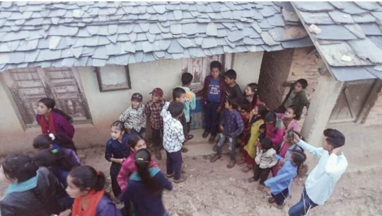 बैतडीको एक विद्यालयमा तालाबन्दी