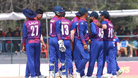 एसीसी प्रिमियर कपमा नेपालले कतारलाई दियो २११ रनको लक्ष्य