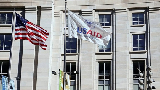 रोकिएको विदेशी सहायता दुई दिनभित्र शुरू गर्न अमेरिकी प्रशासनलाई अदालतको आदेश