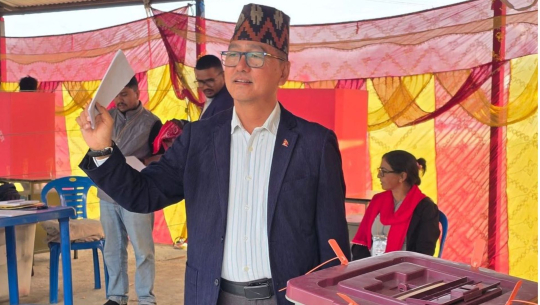 राप्रपा अध्यक्ष लिङ्देनद्वारा मतदान