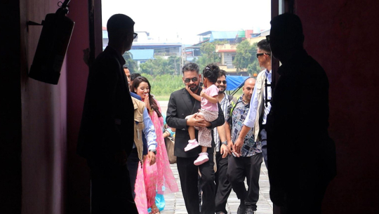 प्रधानमन्त्री शाह चितवनमा