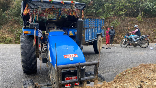 अछाममा ट्रयाक्टर र मोटरसाइकल ठोकिए,  दुई जना घाइते