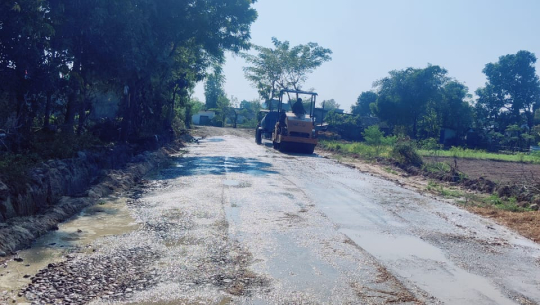 धनगढी उपमहानगरपालिकाले यो वर्ष २६२ किलोमिटर सडक ग्राभेल गर्दै