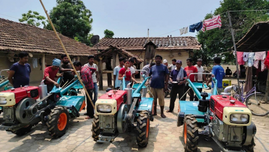 सुरो नेपाल चोर बाटोबाट कैलारी छिरेपछि ...