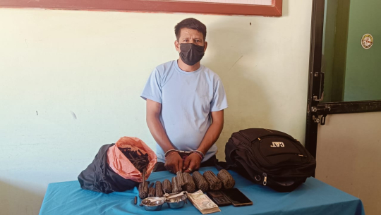 धनगढीमा ४.५ किलो चरेससहित एक जना पक्राउ