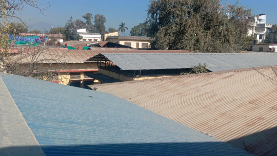 सेतीमा ७ तले भवनको योजना अलपत्र, पुरानो भवनका सेवा नसार्दा समस्या