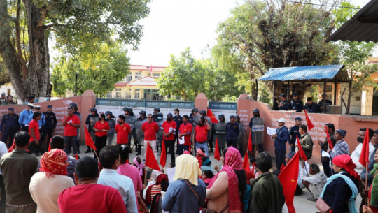 Kailali district court surrounded in protest against meter interest