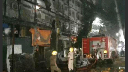 भारतीय होटलमा आगलागी, १५ जनाको मृत्यु