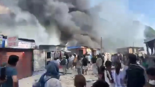 बाजुराको बाम्का बजारमा आगलागीबाट ४० पसल जले