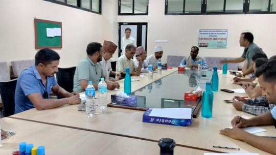 सहिद दशरथ चन्द विश्वविद्यालयमा चिकित्सक एक घण्टा पनि काम गर्दैनन्