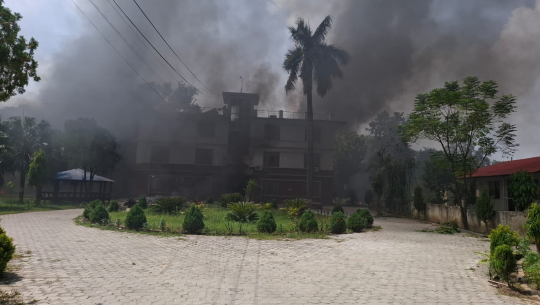 सुदूरपश्चिमको आन्तरिक मामिला तथा कानुन मन्त्रालयमा आगजनी