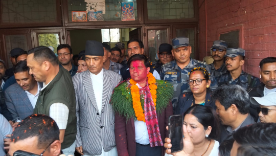 कैलाली–५ मा रास्वपाका डा. आनन्द बहादुर चन्द विजयी