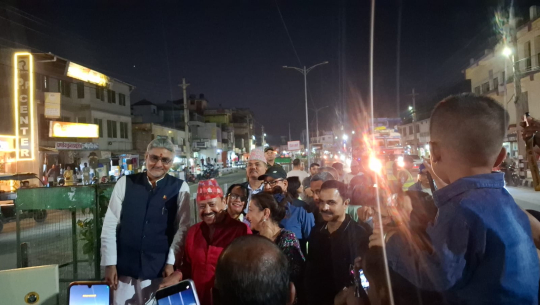 धनगढीमा एकै पटक नौ स्थानमा स्मार्ट स्ट्रिट लाइटको उद्घाटन 