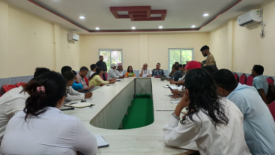 भारी वर्षाको सम्भावनामा सतर्क हुन कैलालीमा विभिन्न निकायबिच छलफल 