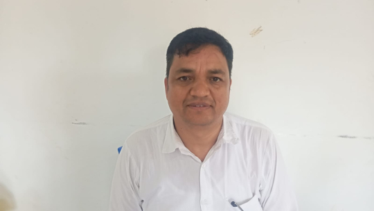 धनगढी–३ का मदन सिंह महराले गरे कपडा बैङ्कलाई सहयोग