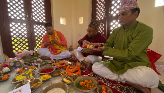सहिद दशरथचन्द स्वास्थ्य विज्ञान विश्वविद्यालयमा नवरात्रिको पूजा (फाेटाे फिचर)