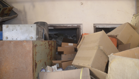 प्रदेश स्वास्थ्य आपूर्ति व्यवस्थापन केन्द्रको गोदाममा २७ वर्ष पुरानो औषधी