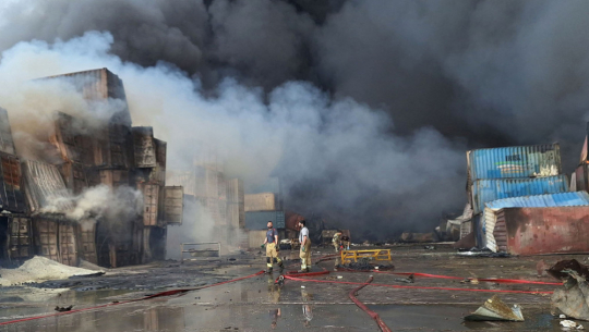 इरानमा अमेरिकाद्धारा आक्रमण 