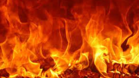 डडेल्धुरामा एक भान्सा कोठामा आगलागी