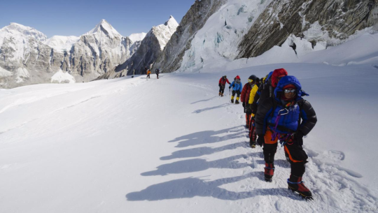 वसन्त आरोहण : बाइस आरोही समूहलाई अनुमति