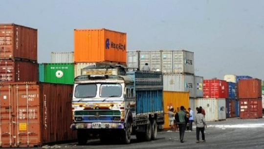 ८ महिनामा वैदेशिक व्यापार साढे १३ प्रतिशतले  बढ्याे 