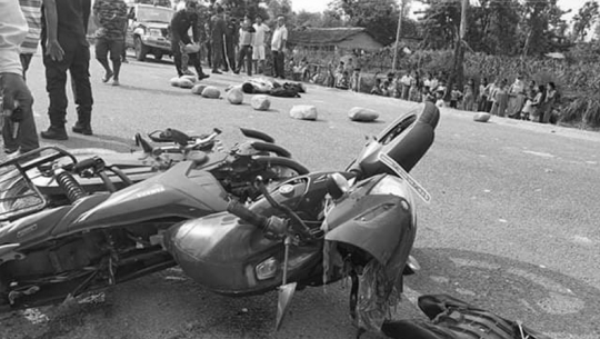 कैलालीमा ट्रकको ठक्करबाट एकको मृत्यु, एक घाईते