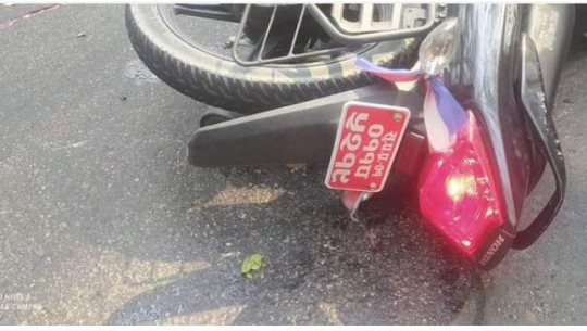 डोटीमा ट्याङ्करले मोटरसाइकललाई ठक्कर दिँदा श्रीमानको मृत्यु, श्रीमती घाइते