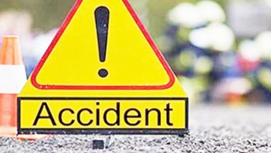 अछाममा टिप्पर दुर्घटना हुँदा १ को मृत्यु, २ घाइते